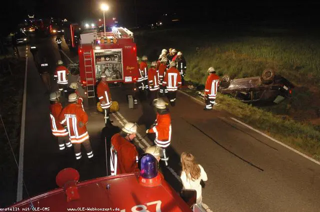 Schwerer Verkehrsunfall auf 572 – Zwei Schwerverletzte