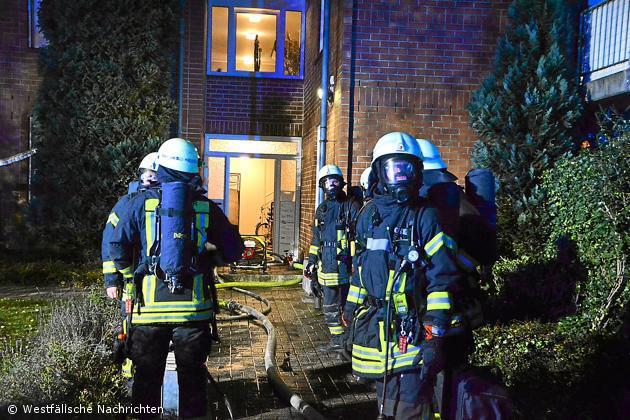 Ein Toter bei Wohnungsbrand