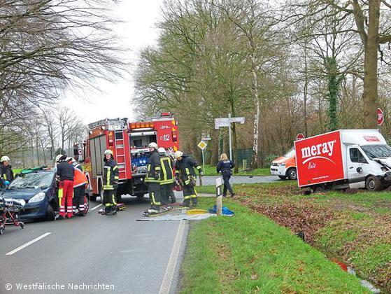 Verkehrsunfall mit zwei Verletzten auf der Alstätter Straße