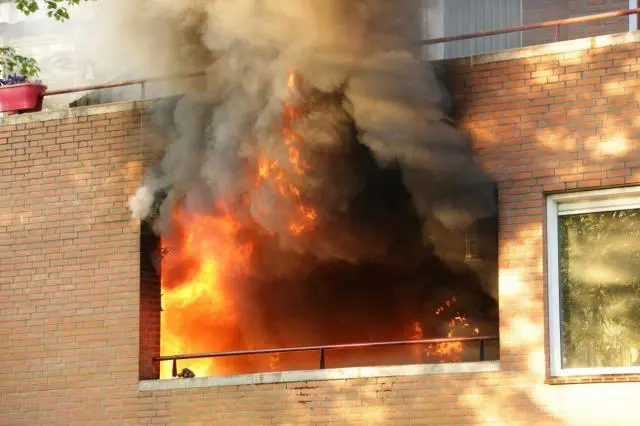 Feuerwehr Gronau beim Wohnungsbrand in Overdinkel