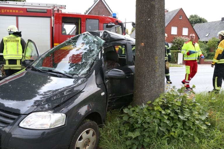 Zwei Verletzte nach Verkehrsunfall auf Gronauer Straße