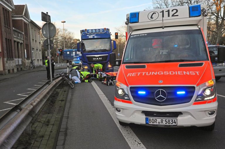 65-Jähriger bei Verkehrsunfall schwer verletzt