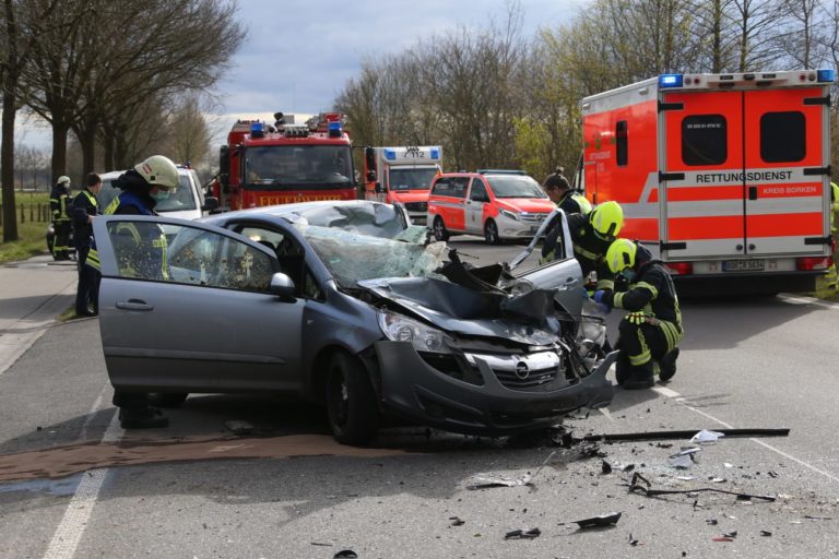 Tödlicher Verkehrsunfall auf dem Amtsvennweg