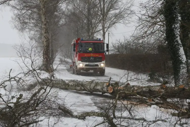 Drei winterbedingte Einsätze für die Feuerwehr