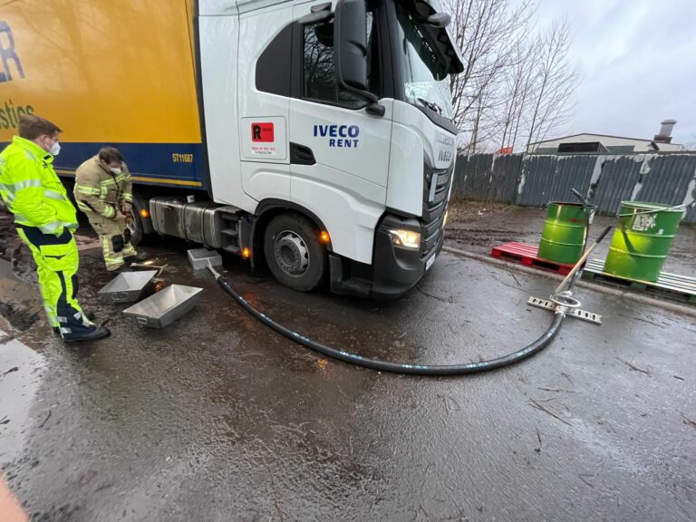Beim Rangieren wurde der Dieseltank beschädigt