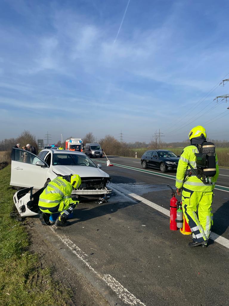 Verkehrsunfall Auf Der B54 – Feuerwehr Gronau